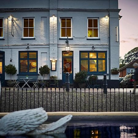 The Mistley Thorn Hotell Exteriör bild