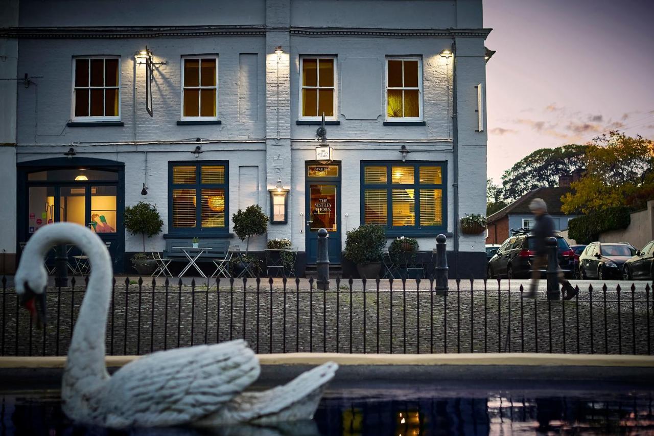The Mistley Thorn Hotell Exteriör bild