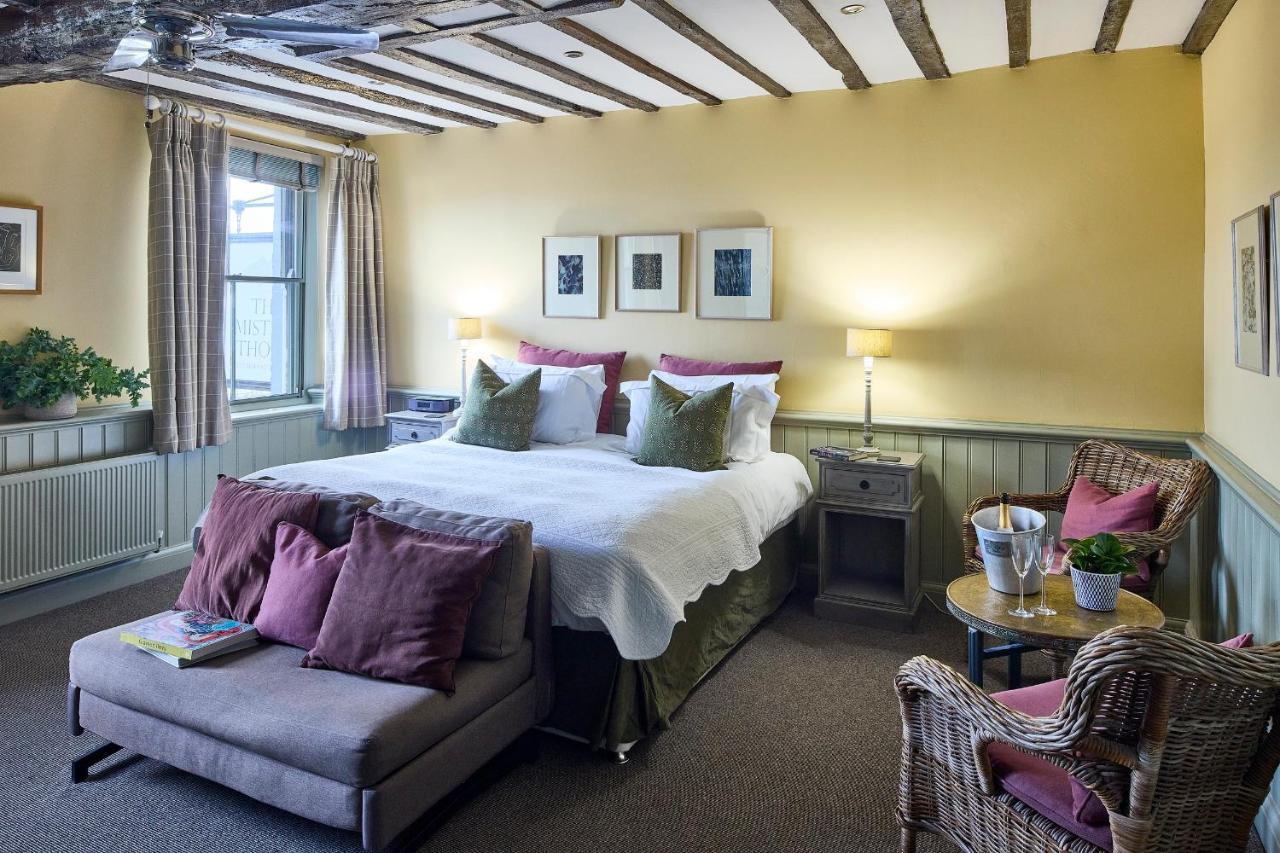 The Mistley Thorn Hotell Exteriör bild