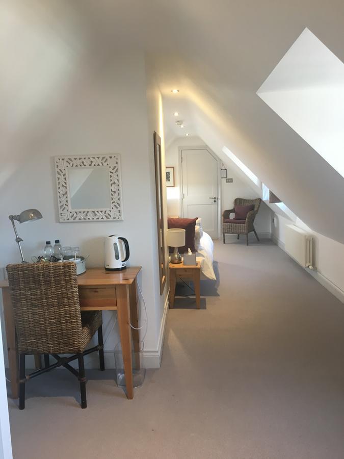 The Mistley Thorn Hotell Exteriör bild