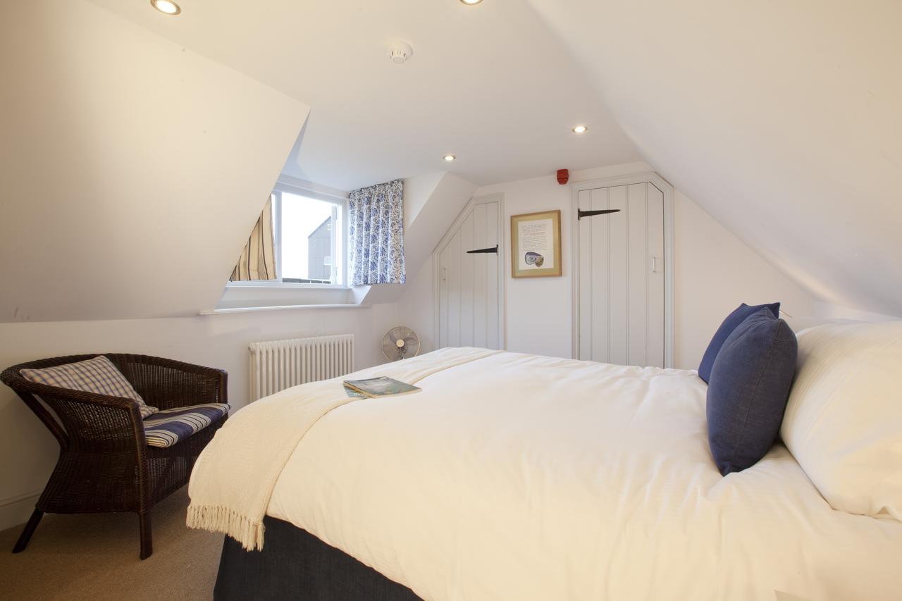 The Mistley Thorn Hotell Exteriör bild